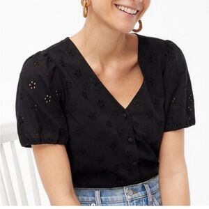 J crew eyelet button front shirt vneck black